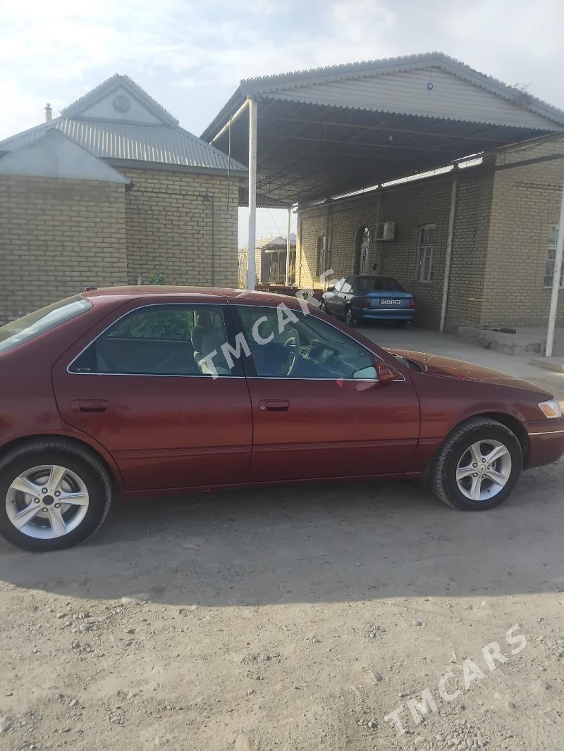Toyota Camry 1997 - 112 000 TMT - Мары - img 4