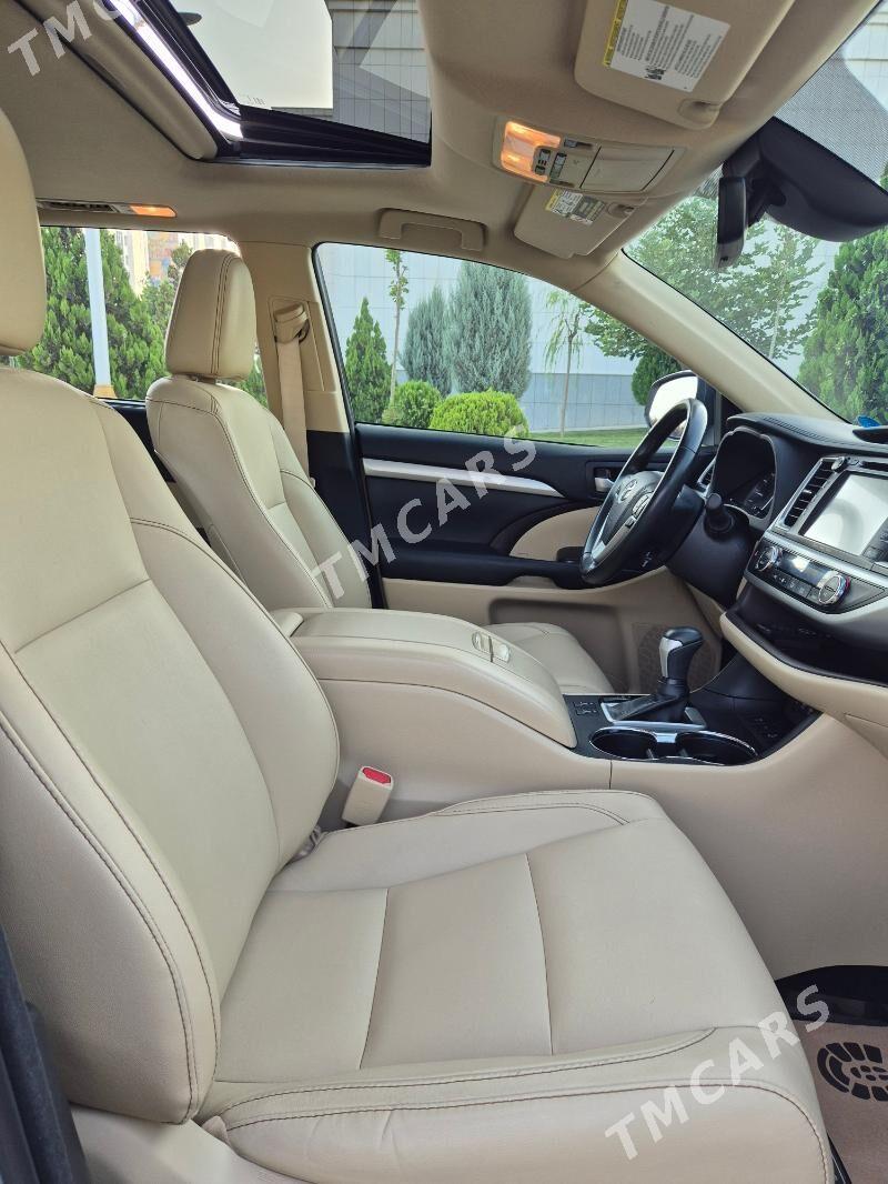 Toyota Highlander 2018 - 495 000 TMT - Aşgabat - img 10