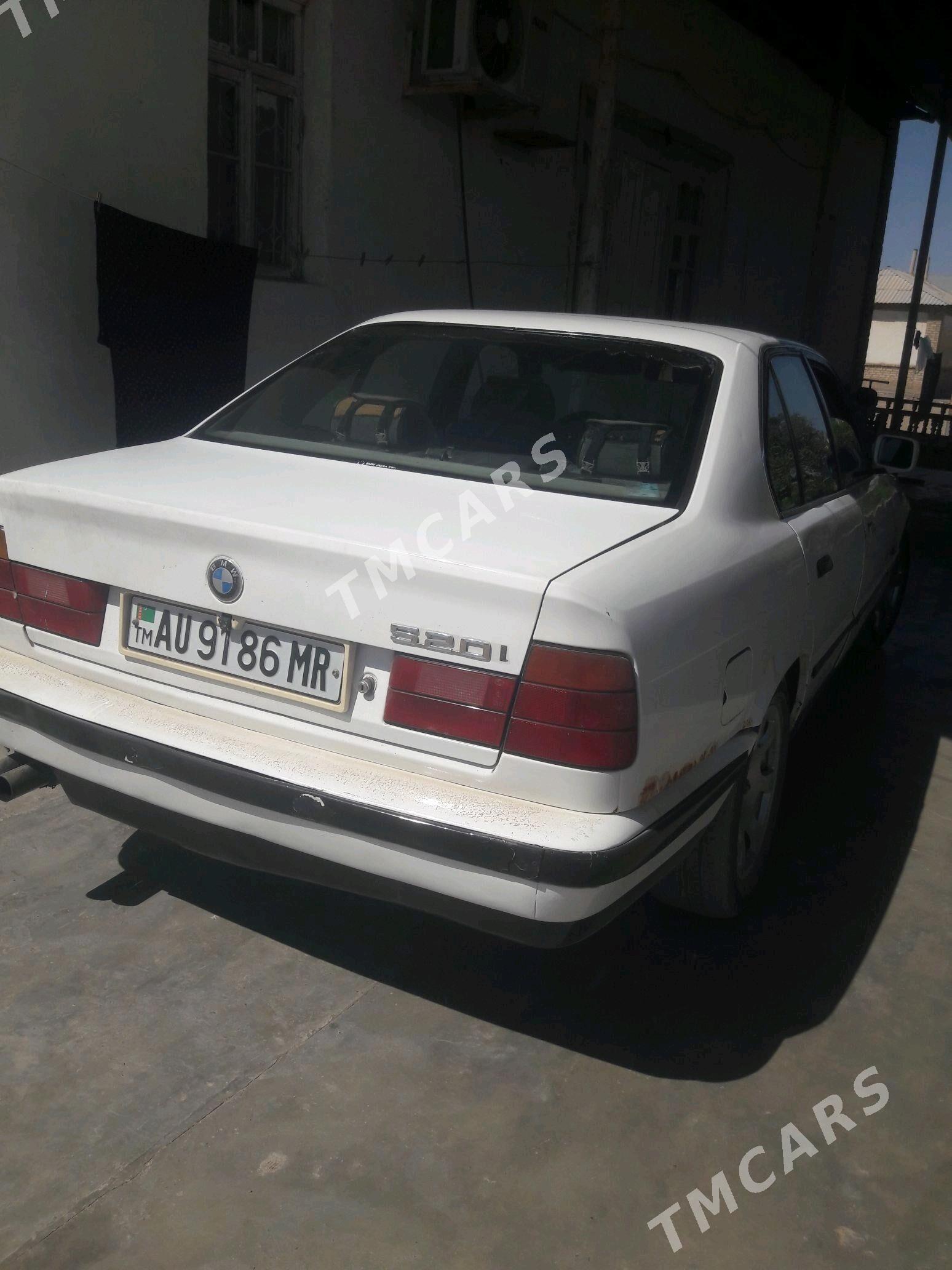 BMW 520 1989 - 36 000 TMT - Мары - img 3