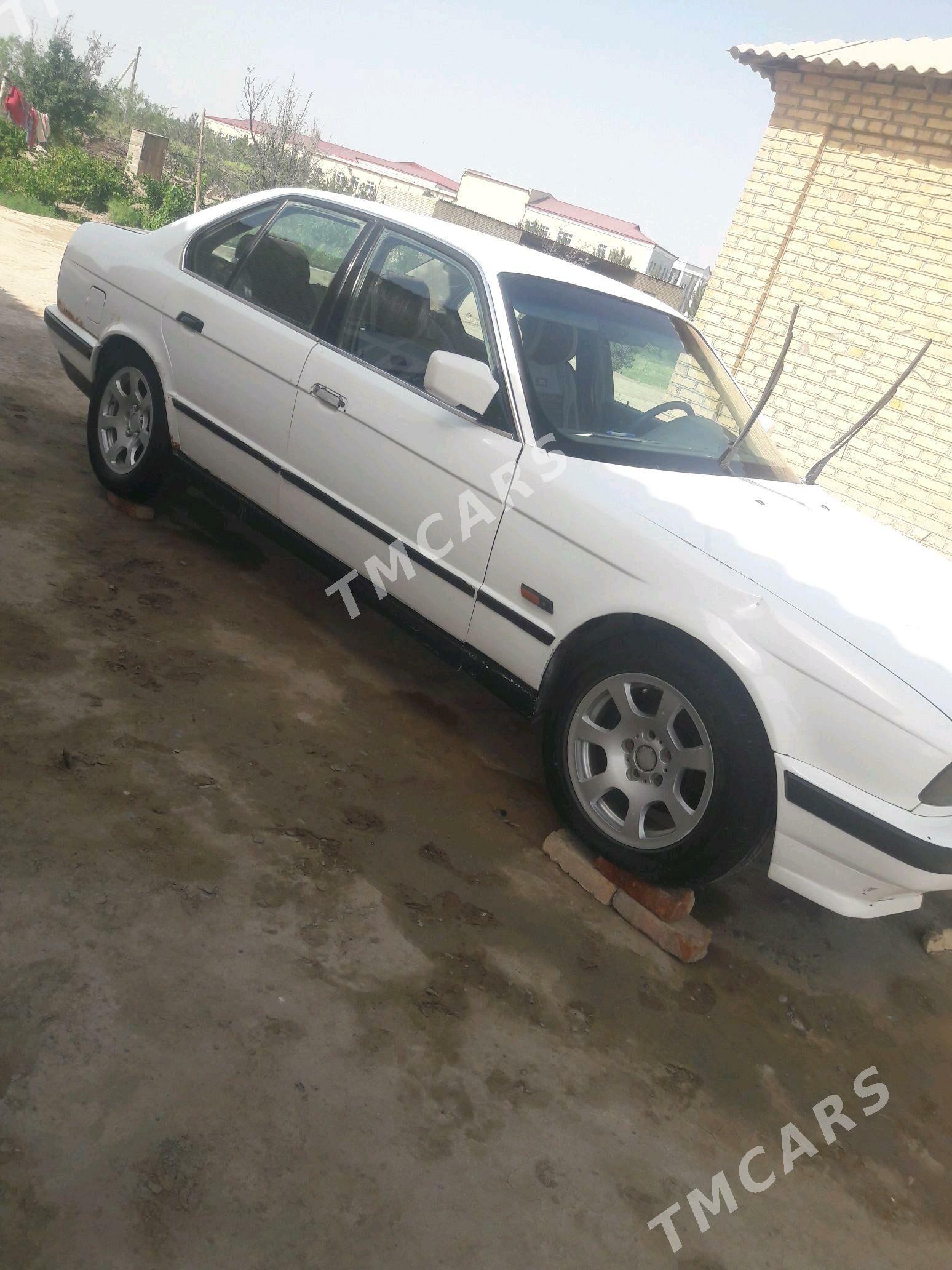 BMW 520 1989 - 36 000 TMT - Мары - img 6