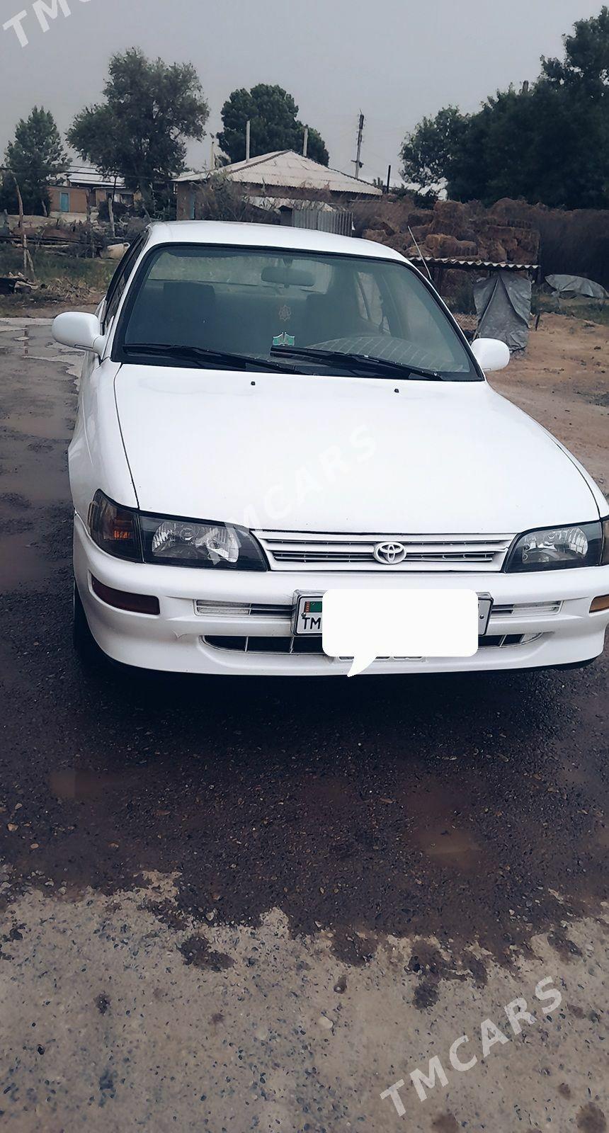 Toyota Corolla 1996 - 60 000 TMT - Бабадайхан - img 3