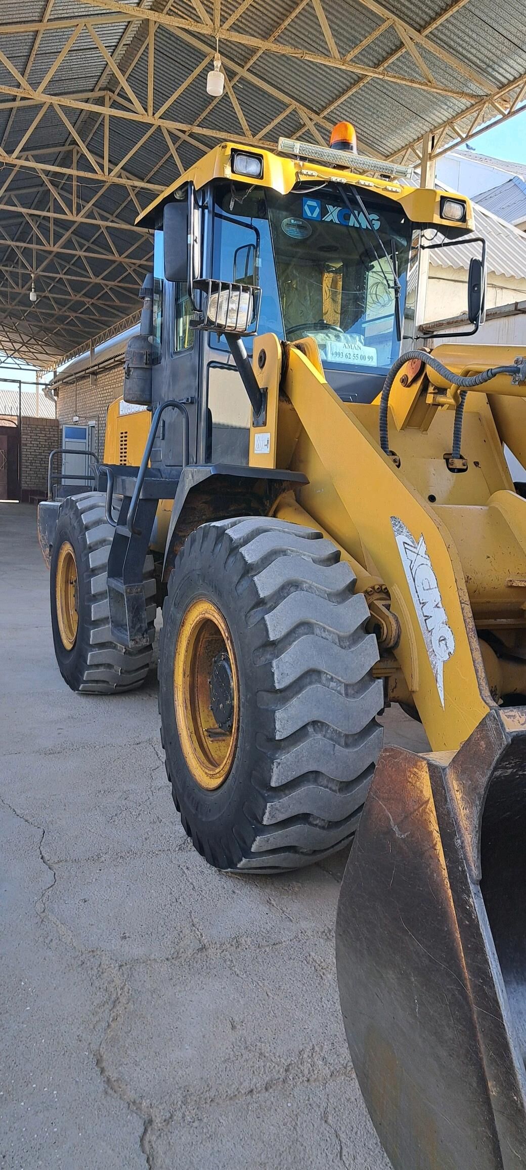XCMG LW300F 2015 - 480 000 TMT - Теджен - img 5