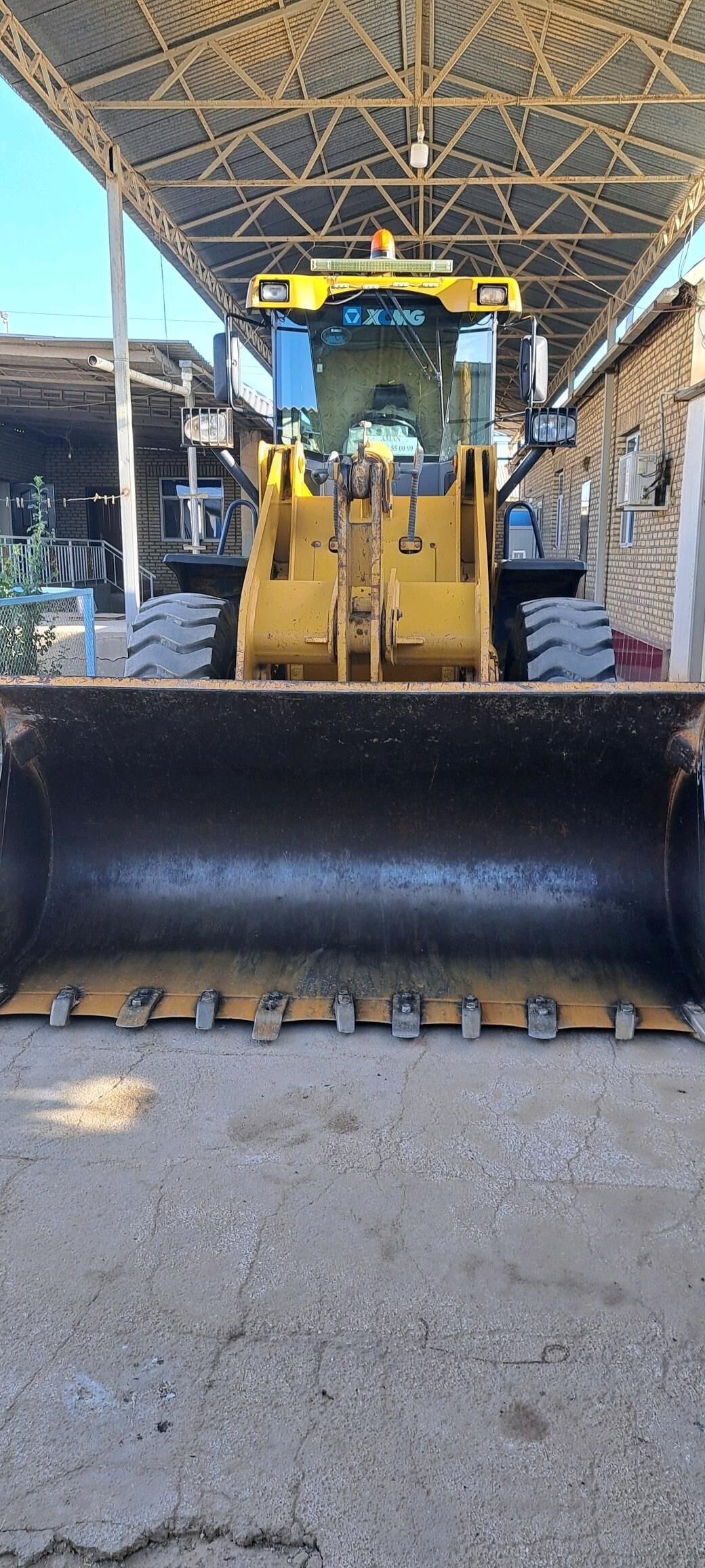 XCMG LW300F 2015 - 480 000 TMT - Теджен - img 9