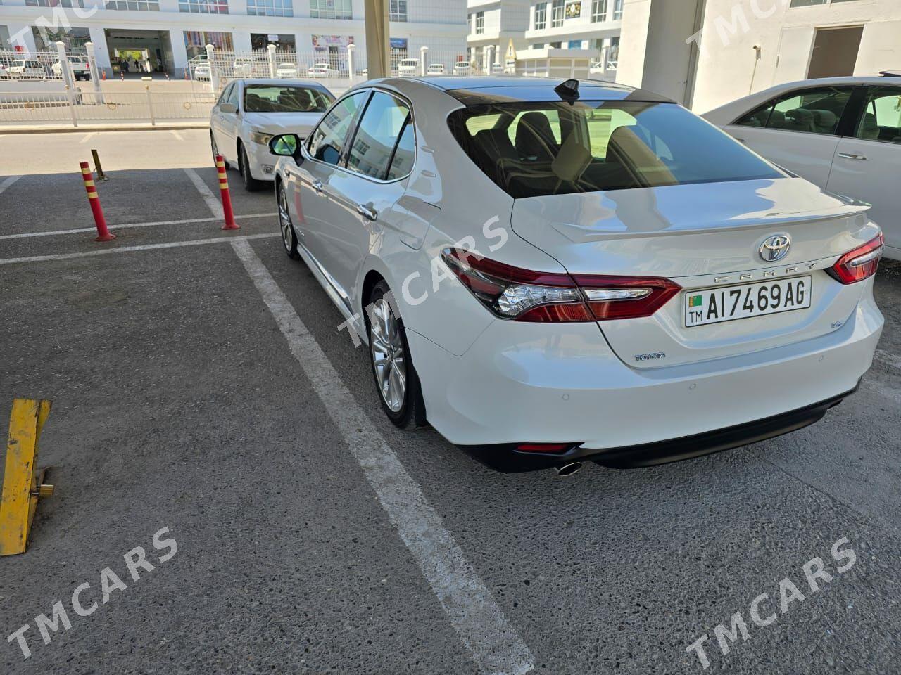 Toyota Camry 2022 - 485 000 TMT - Aşgabat - img 2