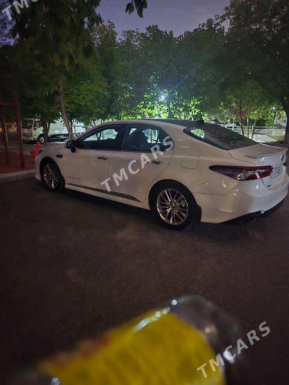 Toyota Camry 2022 - 485 000 TMT - Aşgabat - img 9