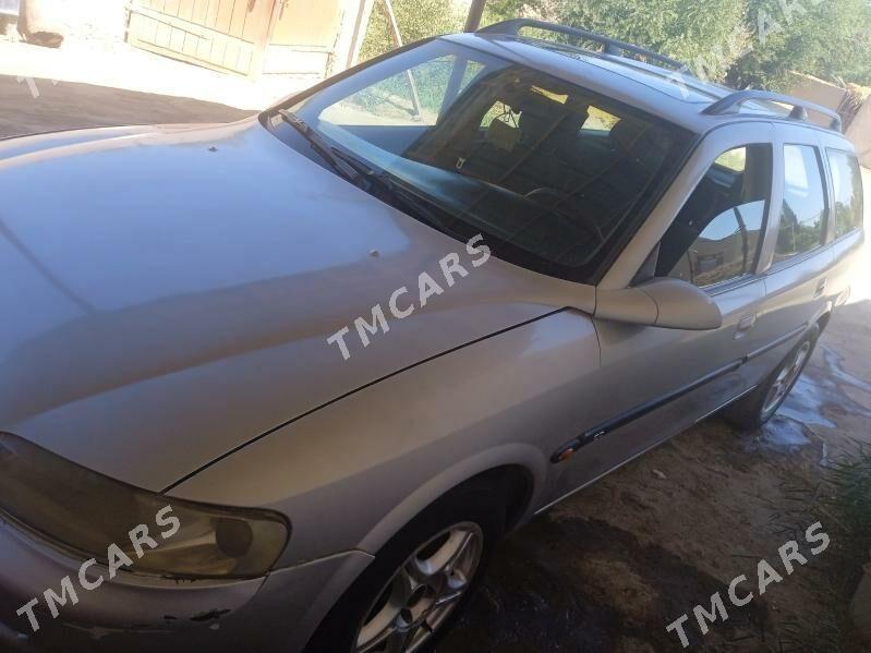 Opel Vectra 1997 - 50 000 TMT - Гурбансолтан Едже - img 3