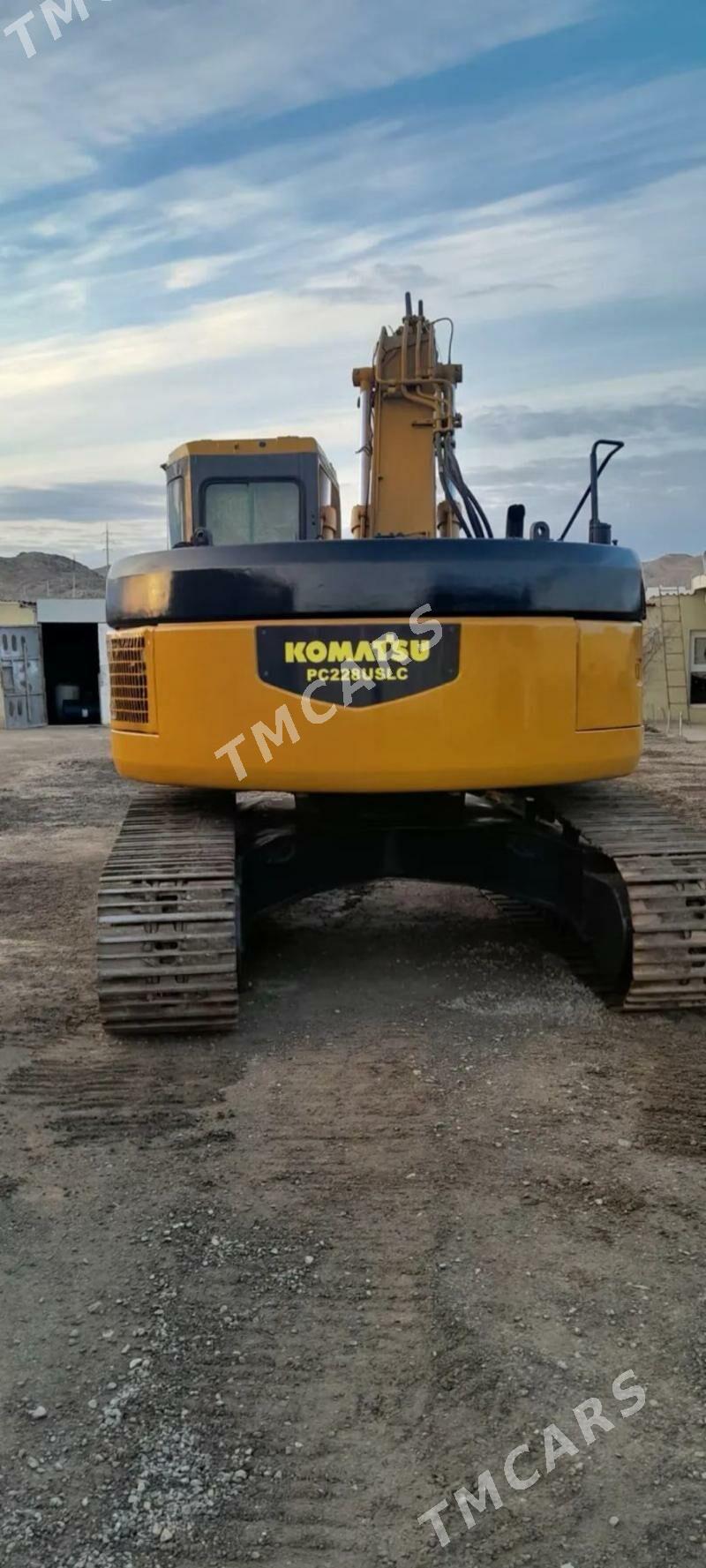 Komatsu PC200LC-8 2006 - 460 000 TMT - Туркменбаши - img 2