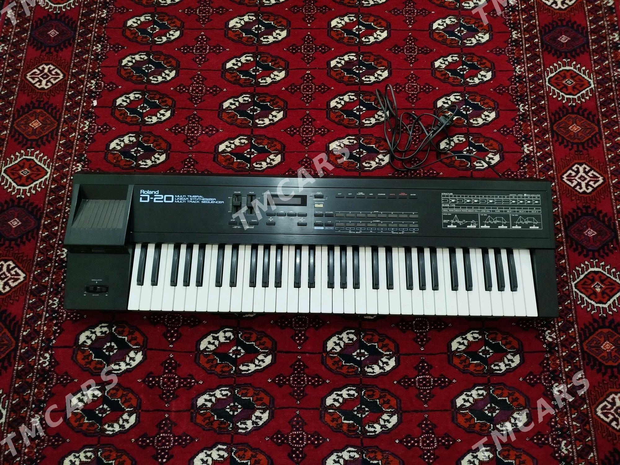 Roland D-20 - Baýramaly - img 2