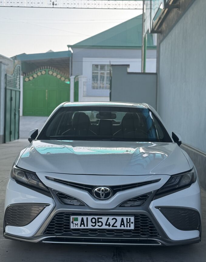 Toyota Camry 2019 - 285 000 TMT - Ашхабад - img 3