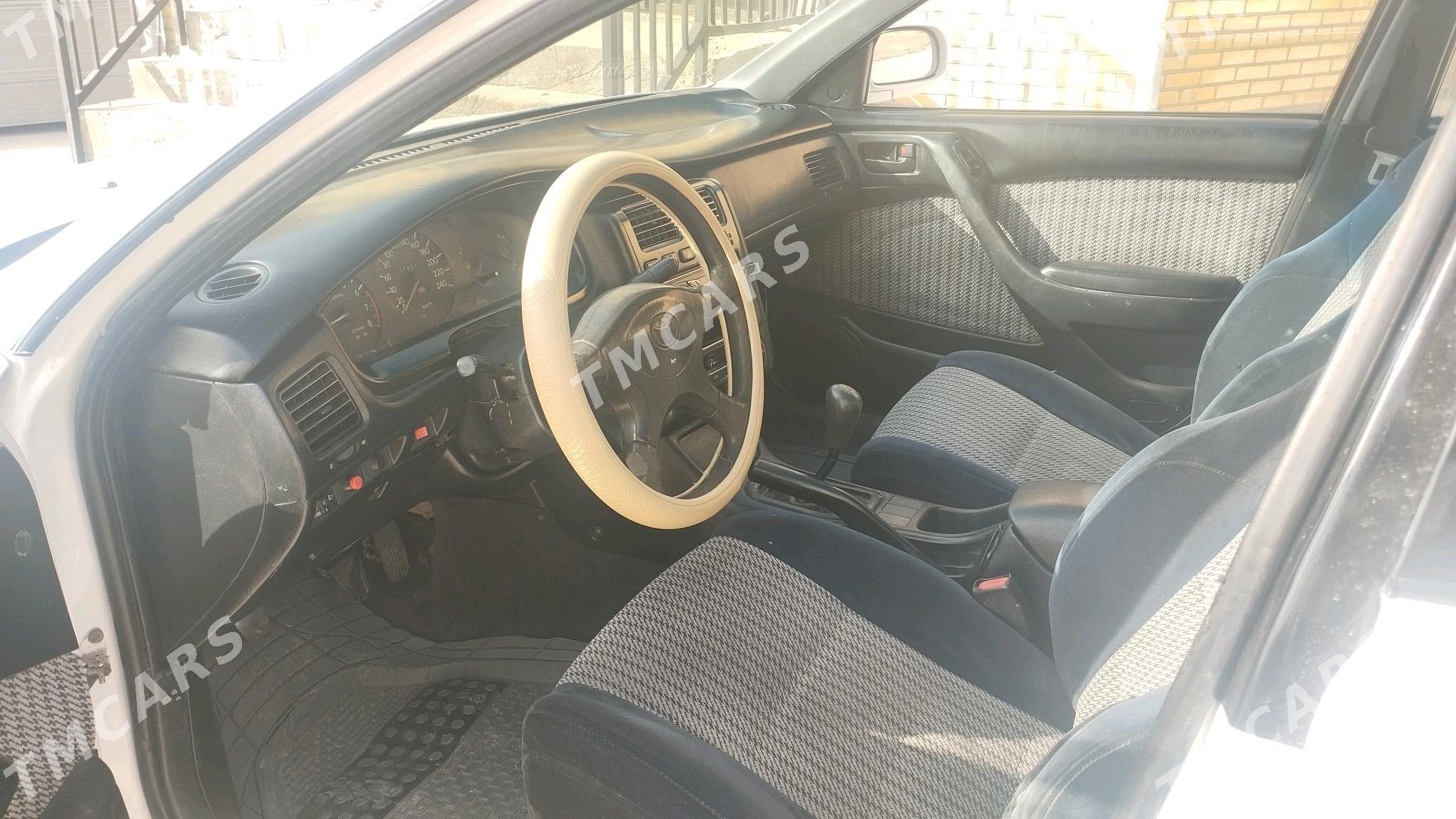Toyota Carina 1994 - 59 000 TMT - Мары - img 3