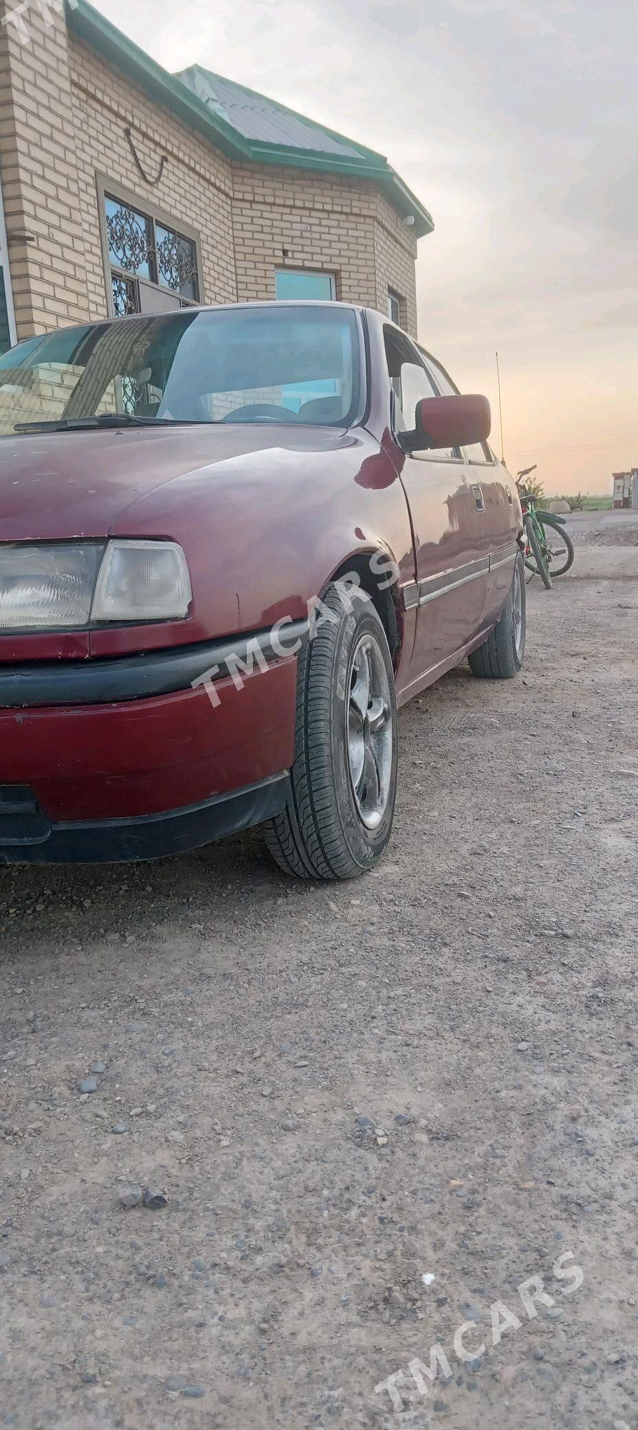 Opel Vectra 1991 - 20 000 TMT - Сакарчага - img 2