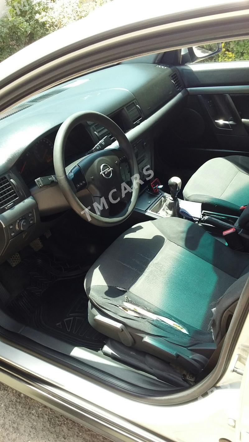 Opel Vectra 2002 - 67 000 TMT - Кипджак - img 6