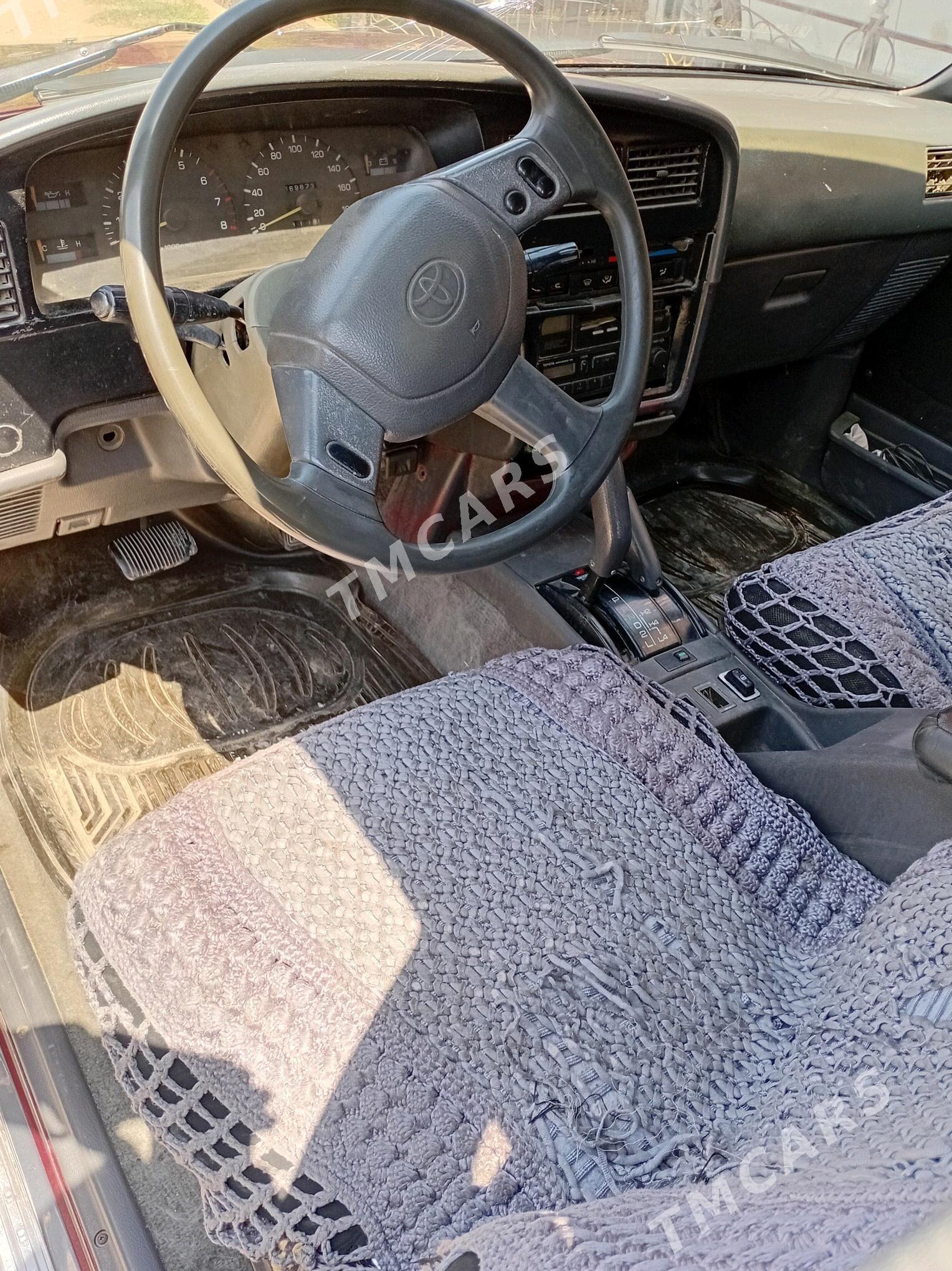 Toyota 4Runner 1995 - 75 000 TMT - Дянев - img 2