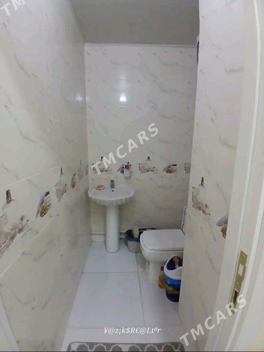 JEMAGAT 3 TAPGYR 4/4 3 KOM - Büzmeýin - img 2