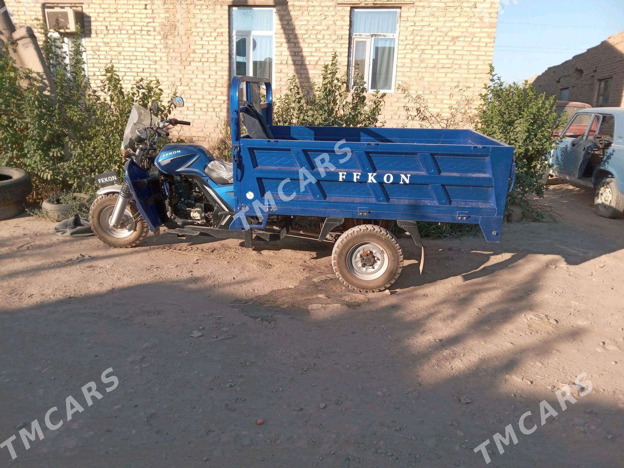 Fekon FK200-14G 2014 - 32 000 TMT - Халач - img 2