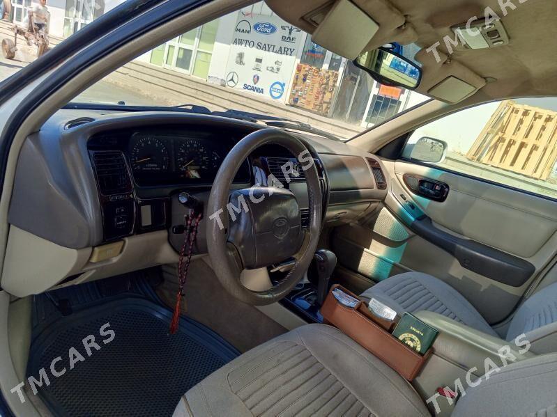 Nissan Sentra 2010 - 85 000 TMT - Ак-Бугдайский этрап - img 4
