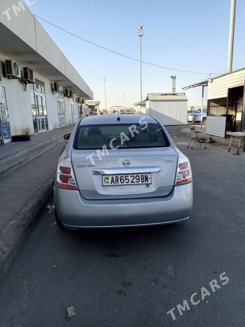 Nissan Sentra 2010 - 85 000 TMT - Ак-Бугдайский этрап - img 2