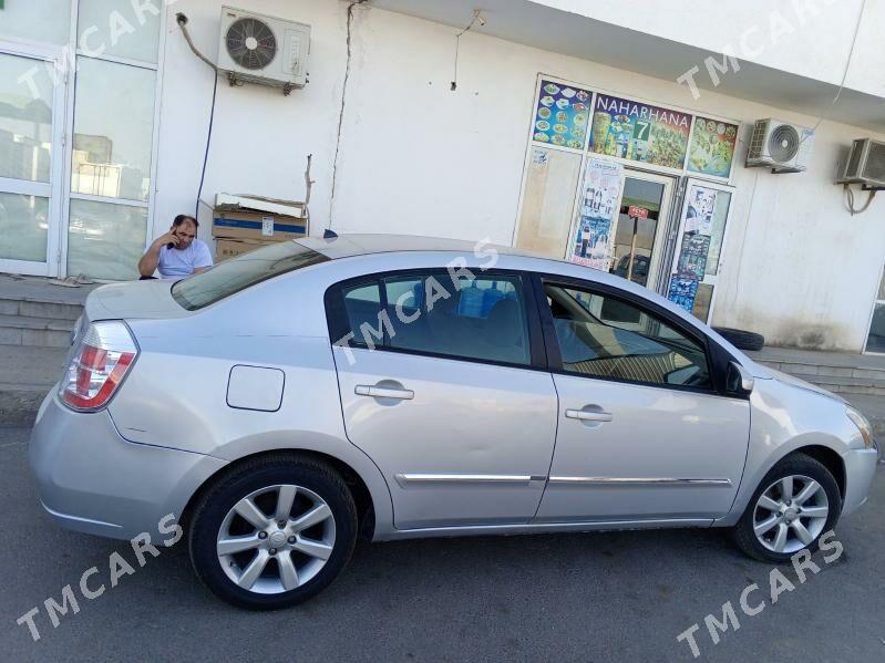 Nissan Sentra 2010 - 85 000 TMT - Ак-Бугдайский этрап - img 5