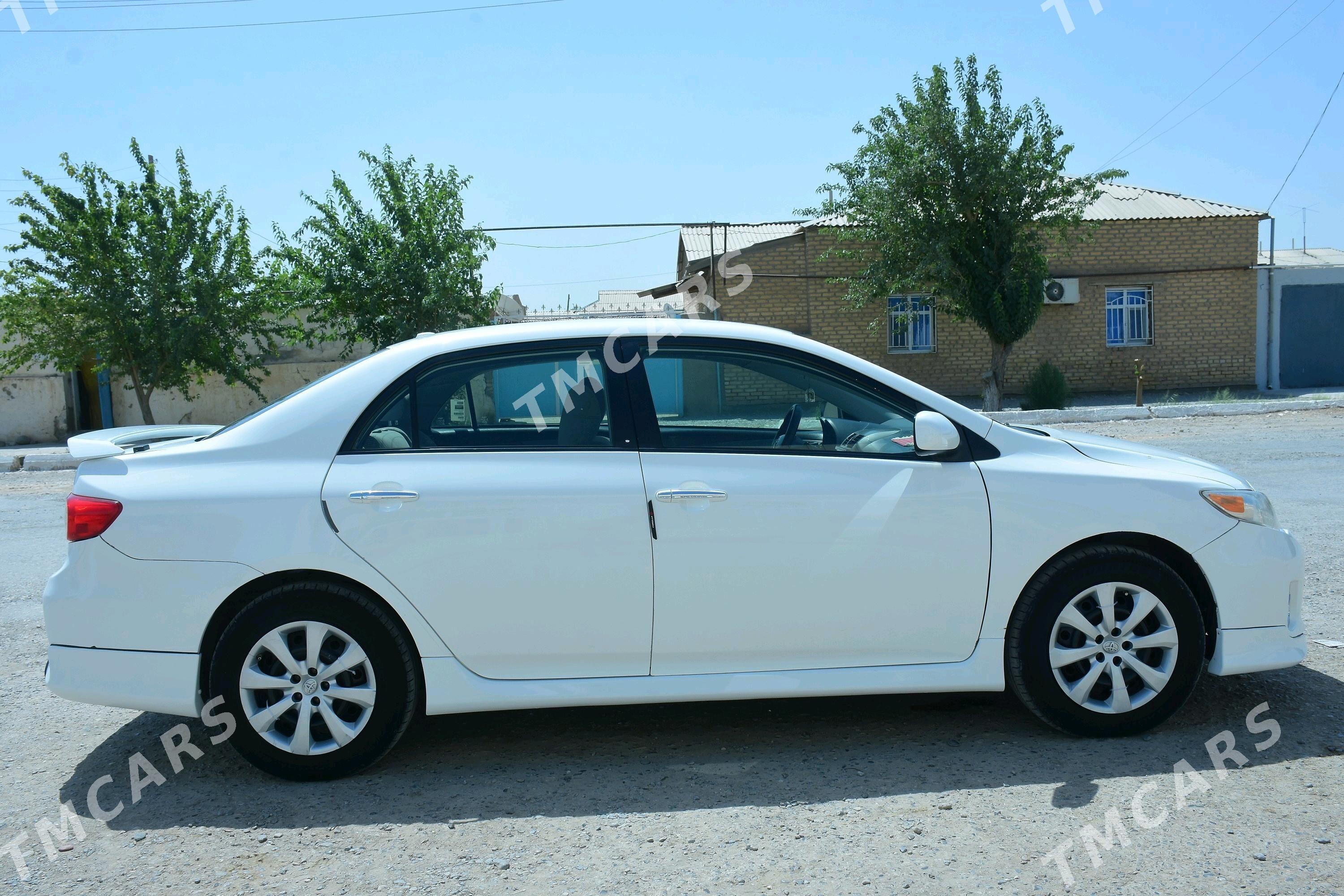 Toyota Corolla 2011 - 153 000 TMT - Теджен - img 2