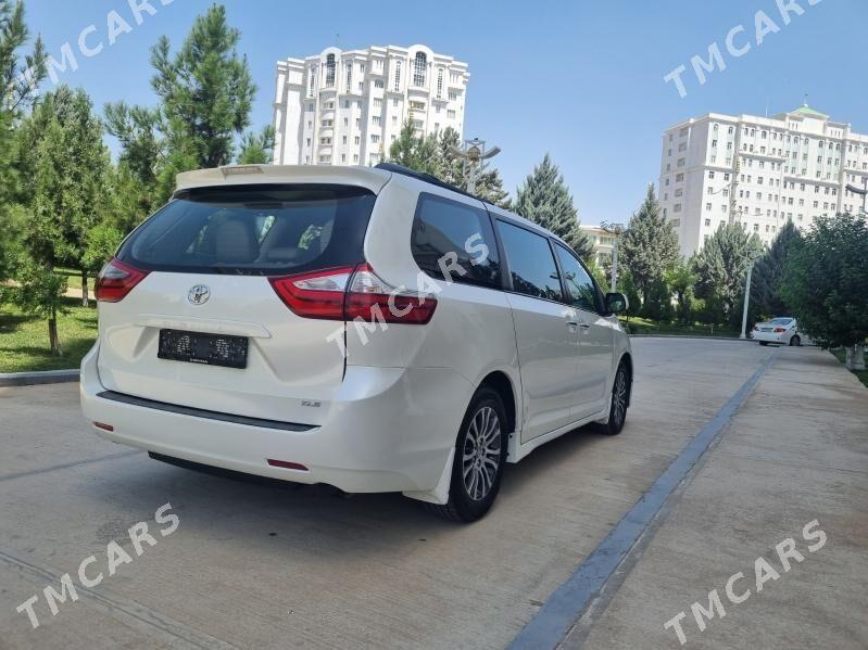 Toyota Sienna 2019 - 495 000 TMT - Ашхабад - img 2