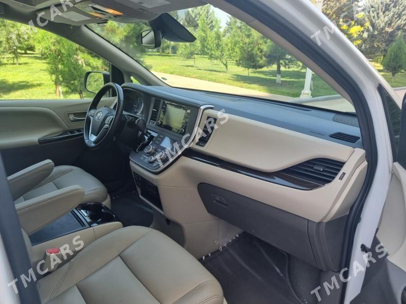 Toyota Sienna 2019 - 495 000 TMT - Ашхабад - img 5