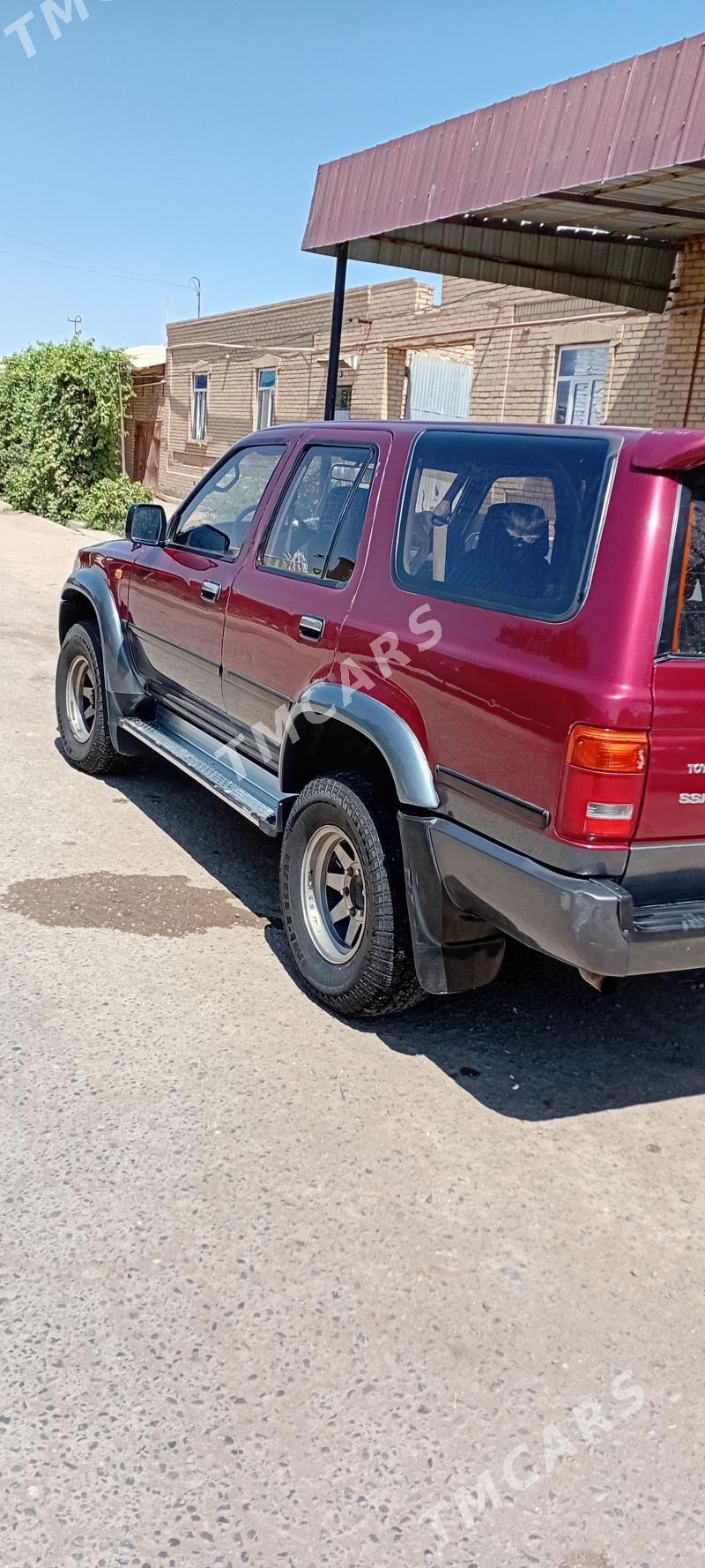 Toyota 4Runner 1995 - 75 000 TMT - Дянев - img 7