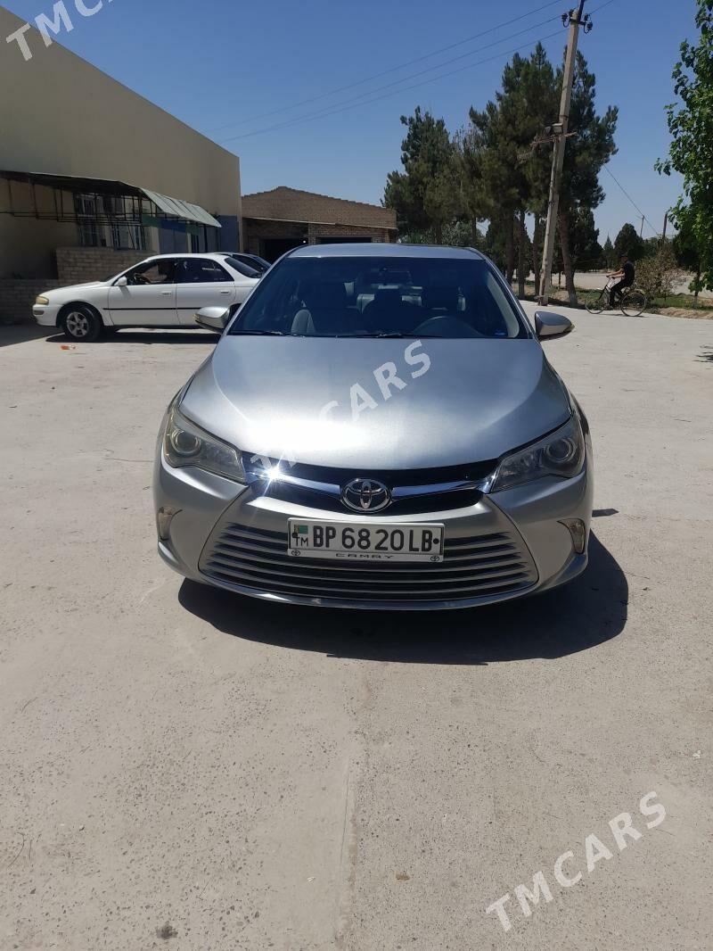 Toyota Camry 2015 - 240 000 TMT - Halaç - img 2