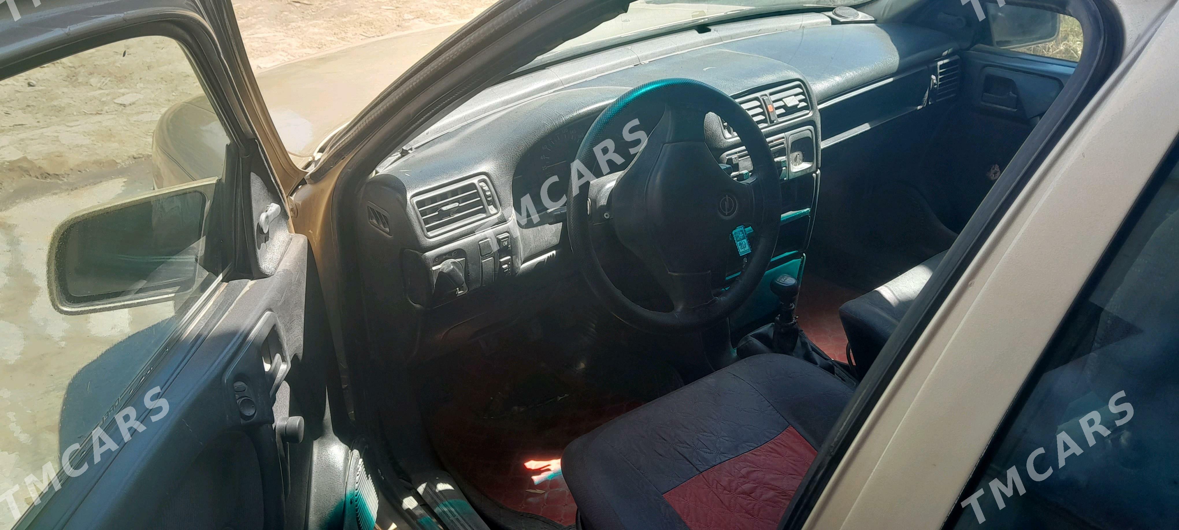 Opel Vectra 1992 - 44 000 TMT - Шабатский этрап - img 2