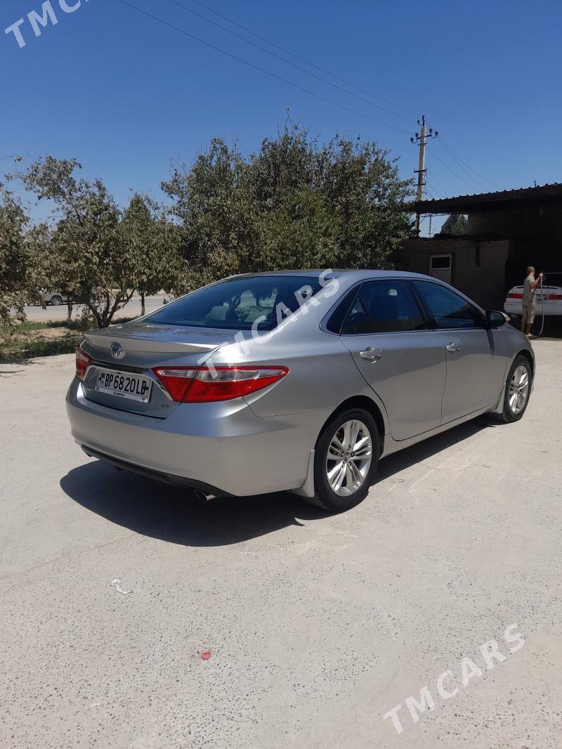 Toyota Camry 2015 - 240 000 TMT - Halaç - img 5