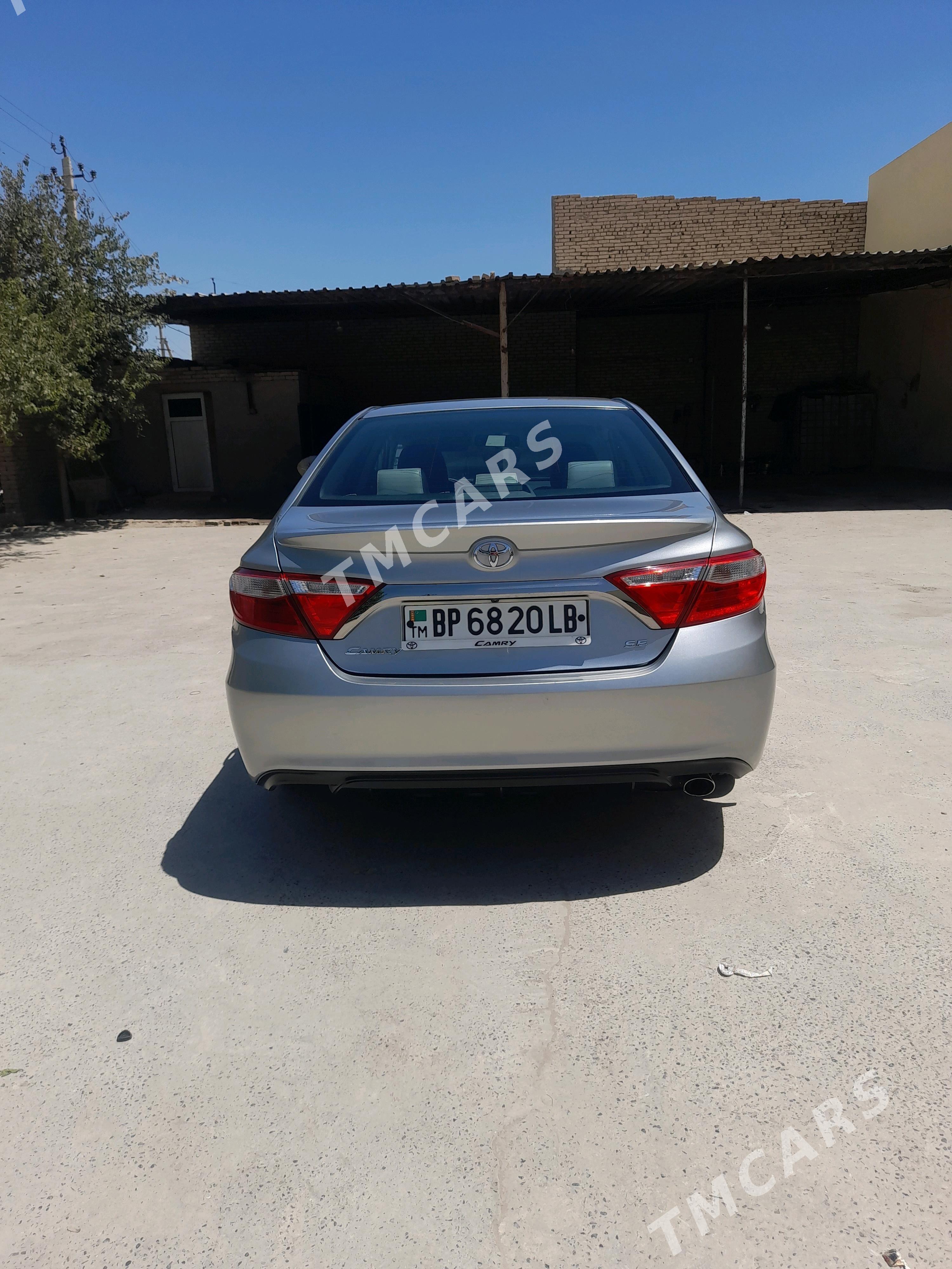 Toyota Camry 2015 - 240 000 TMT - Halaç - img 6