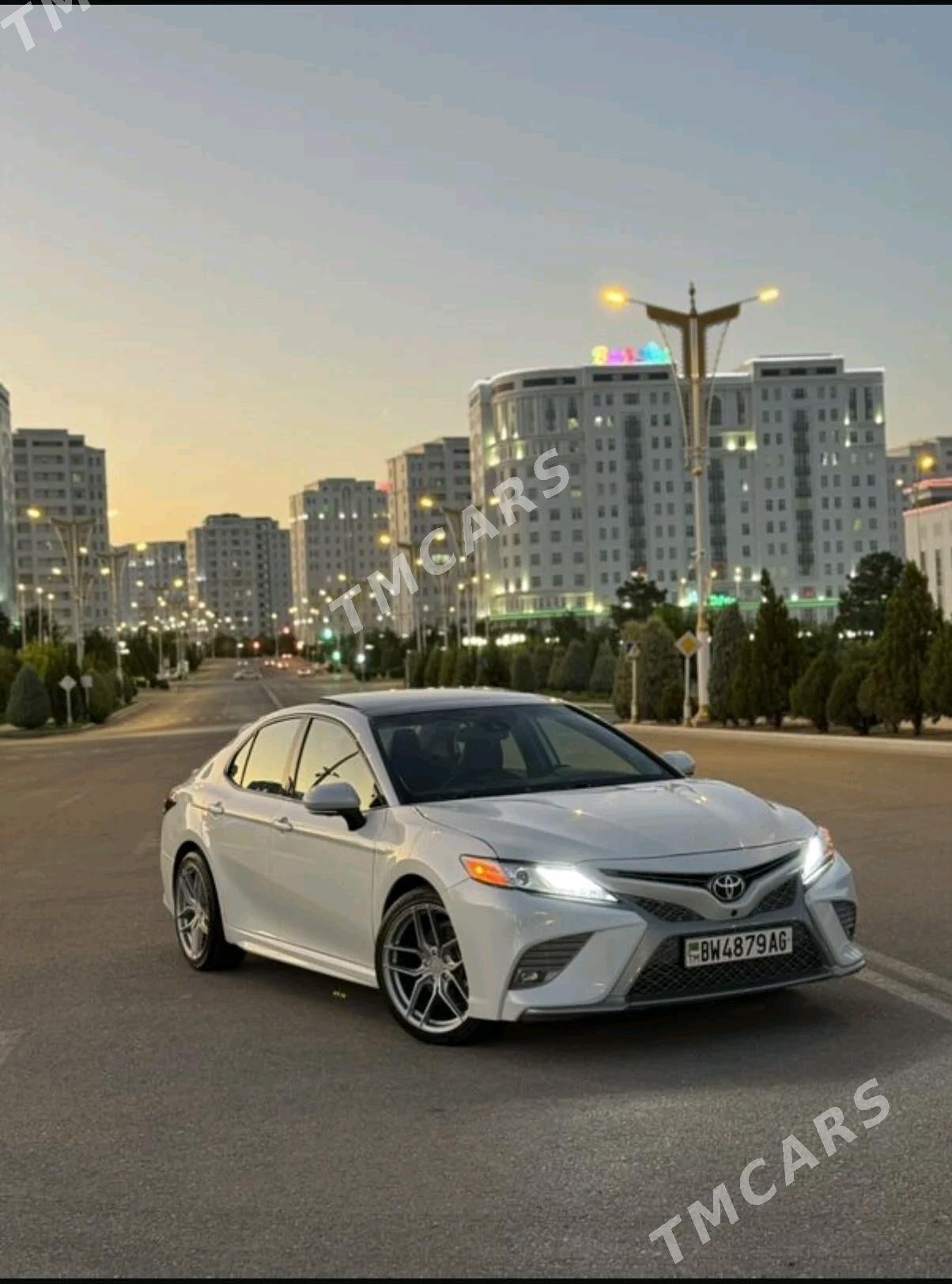Toyota Camry 2019 - 375 000 TMT - Мары - img 3