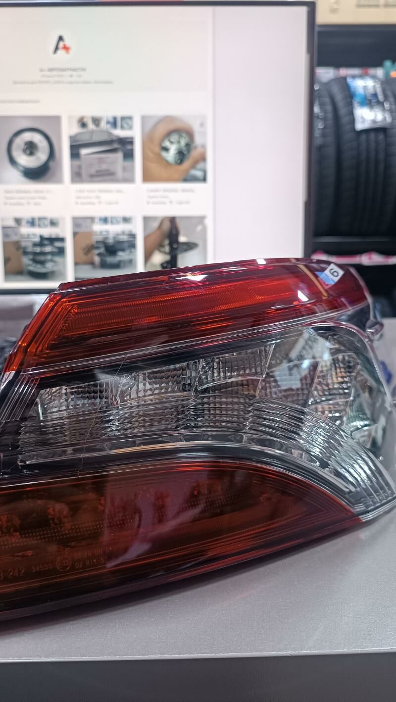 CAMRY 2018- YZKY SAG KRLODAKY FARA 5 600 TMT - Ашхабад - img 2