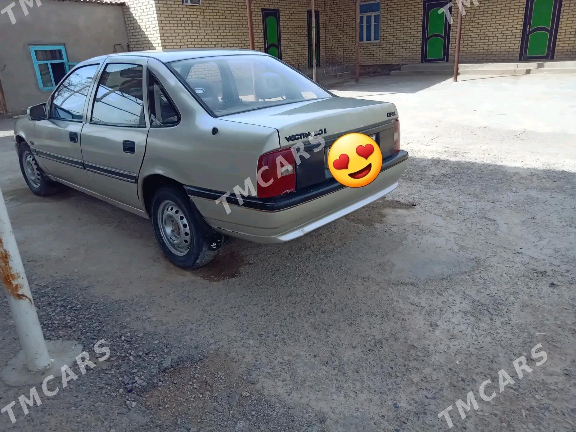 Opel Vectra 1992 - 34 000 TMT - Теджен - img 4