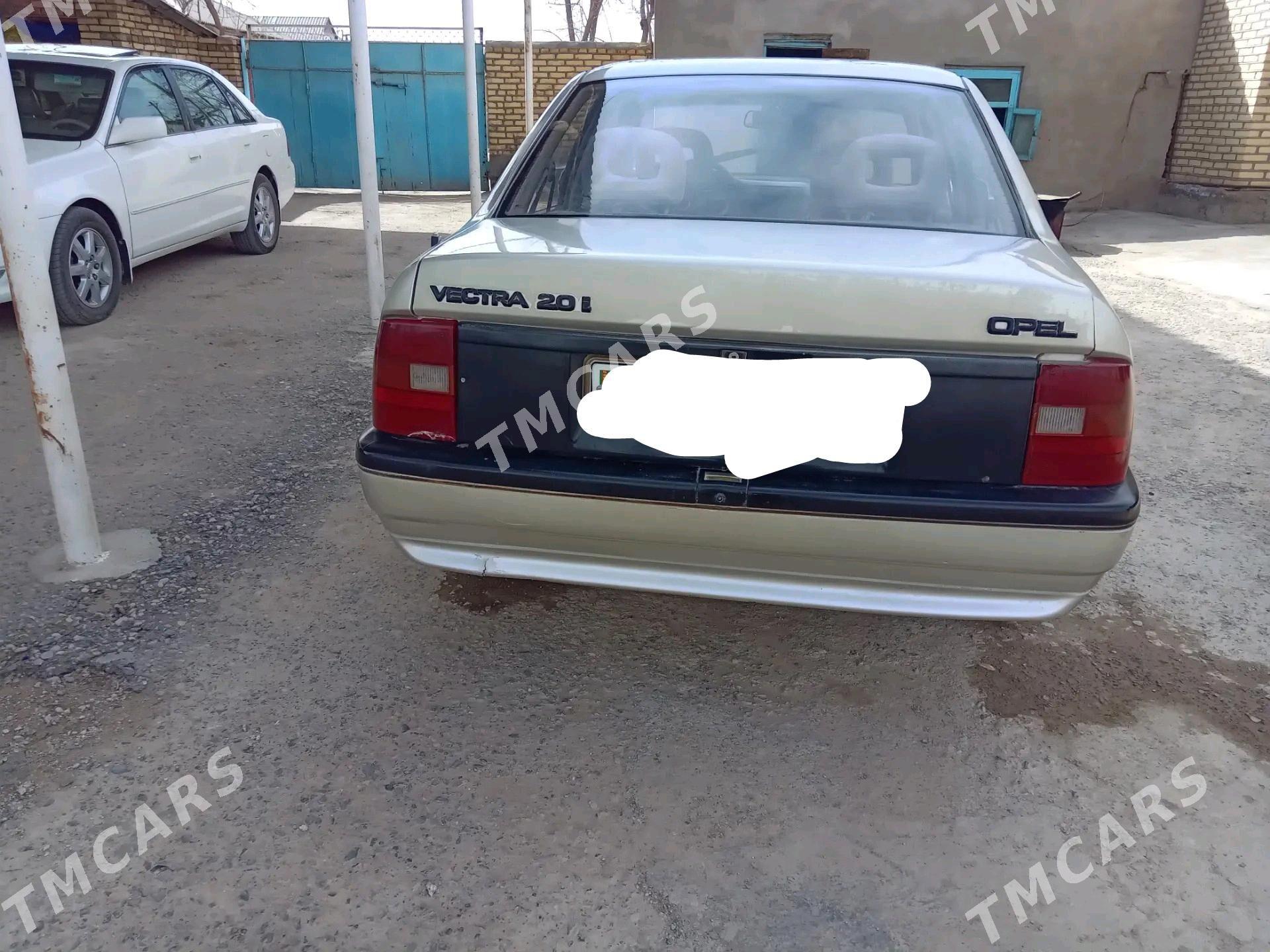 Opel Vectra 1992 - 34 000 TMT - Теджен - img 5