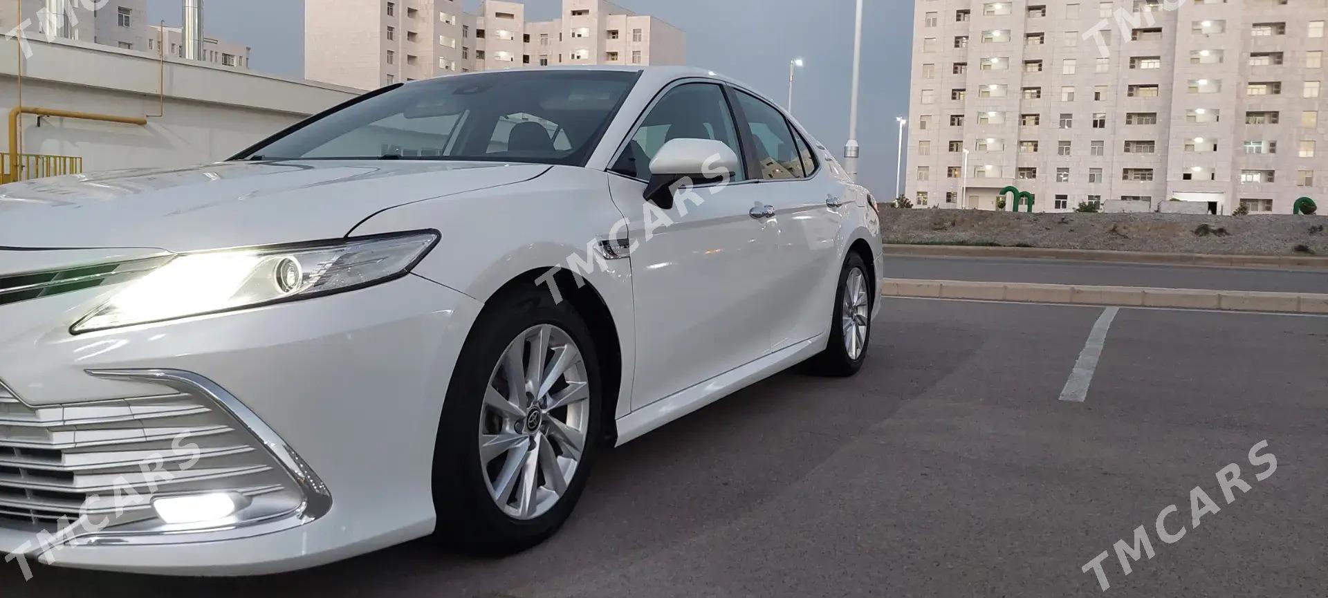 Toyota Camry 2021 - 310 000 TMT - Aşgabat - img 4