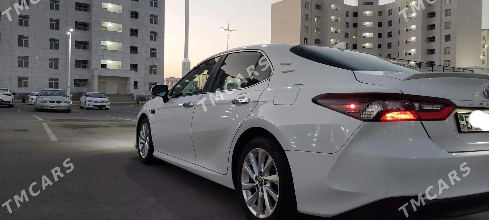 Toyota Camry 2021 - 310 000 TMT - Aşgabat - img 3