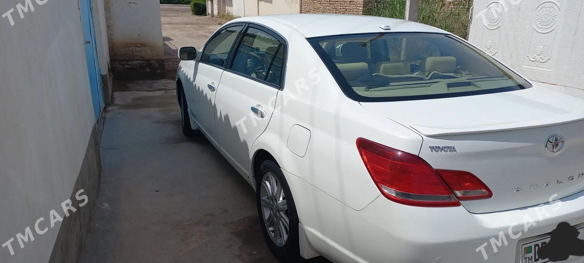 Toyota Avalon 2006 - 160 000 TMT - Теджен - img 2
