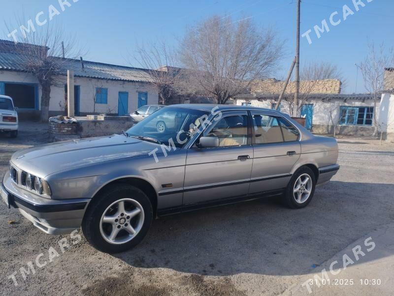 BMW 5 Series 1990 - 60 000 TMT - Gyzylarbat - img 5
