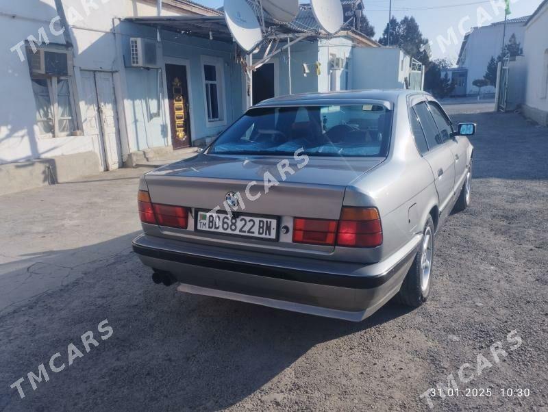 BMW 5 Series 1990 - 60 000 TMT - Gyzylarbat - img 4