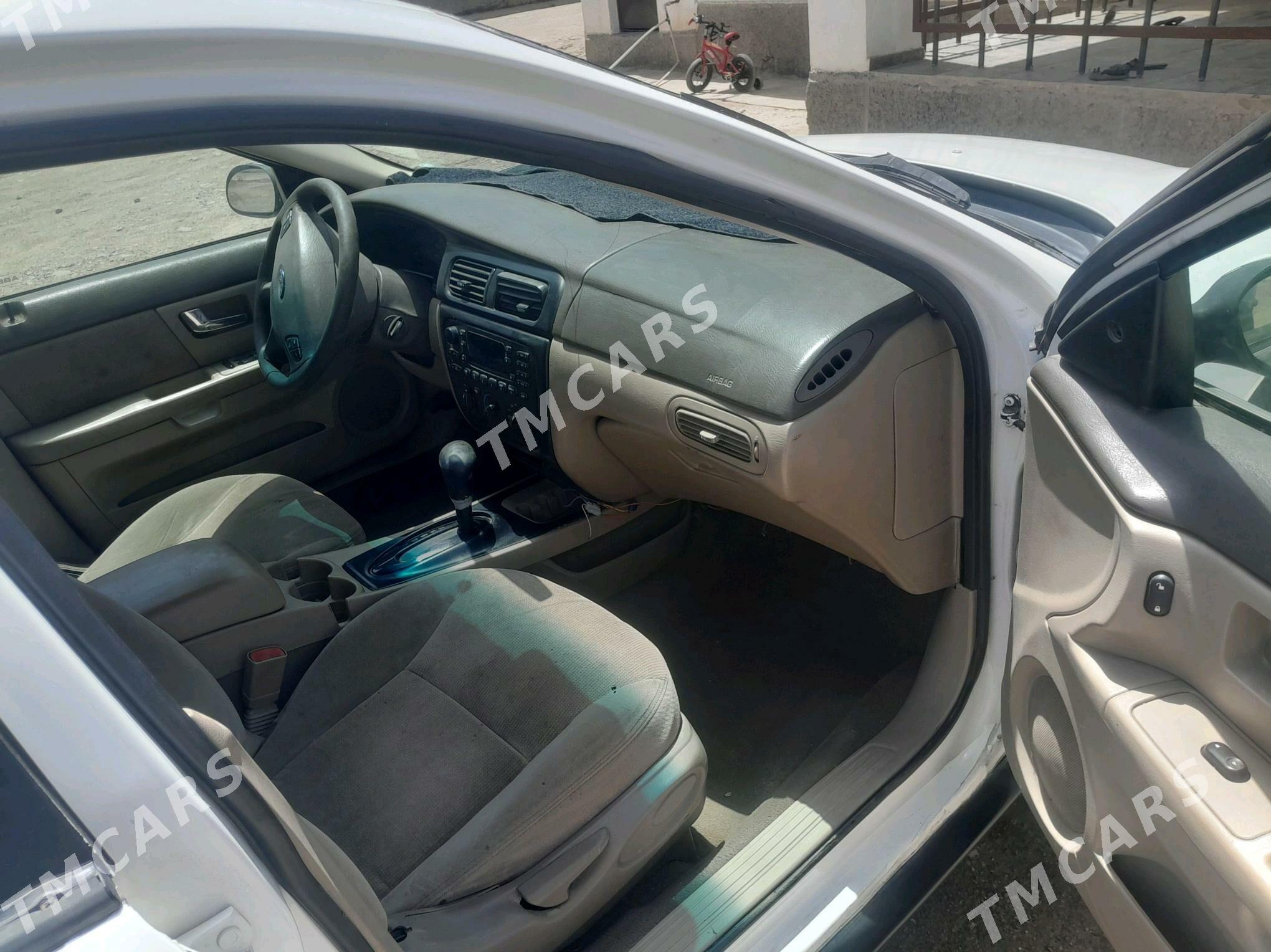 Ford Taurus 2002 - 40 000 TMT - Бабадайхан - img 3