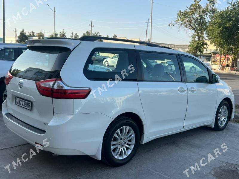 Toyota Sienna 2017 - 390 000 TMT - Мары - img 2