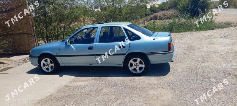 Opel Vectra 1993 - 40 000 TMT - Мургап - img 7