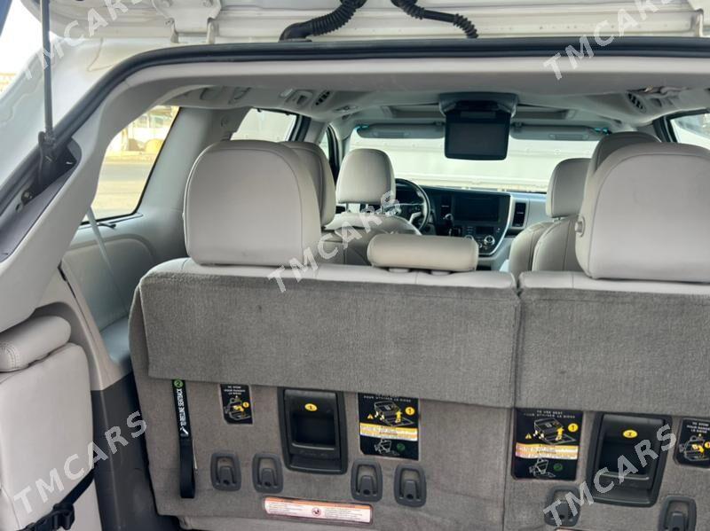 Toyota Sienna 2017 - 390 000 TMT - Мары - img 5