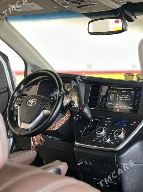 Toyota Sienna 2016 - 485 000 TMT - Aşgabat - img 3