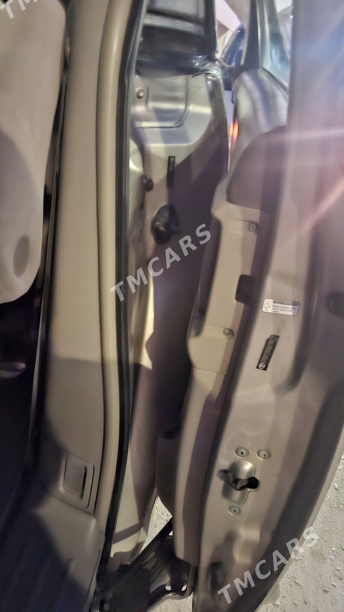 Toyota Sienna 2008 - 250 000 TMT - Туркменабат - img 5