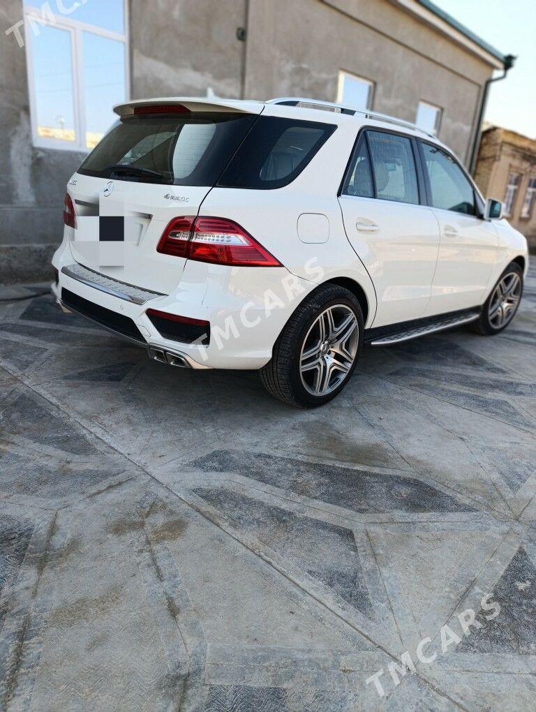 Mercedes-Benz ML350 2013 - 500 000 TMT - Türkmenabat - img 3