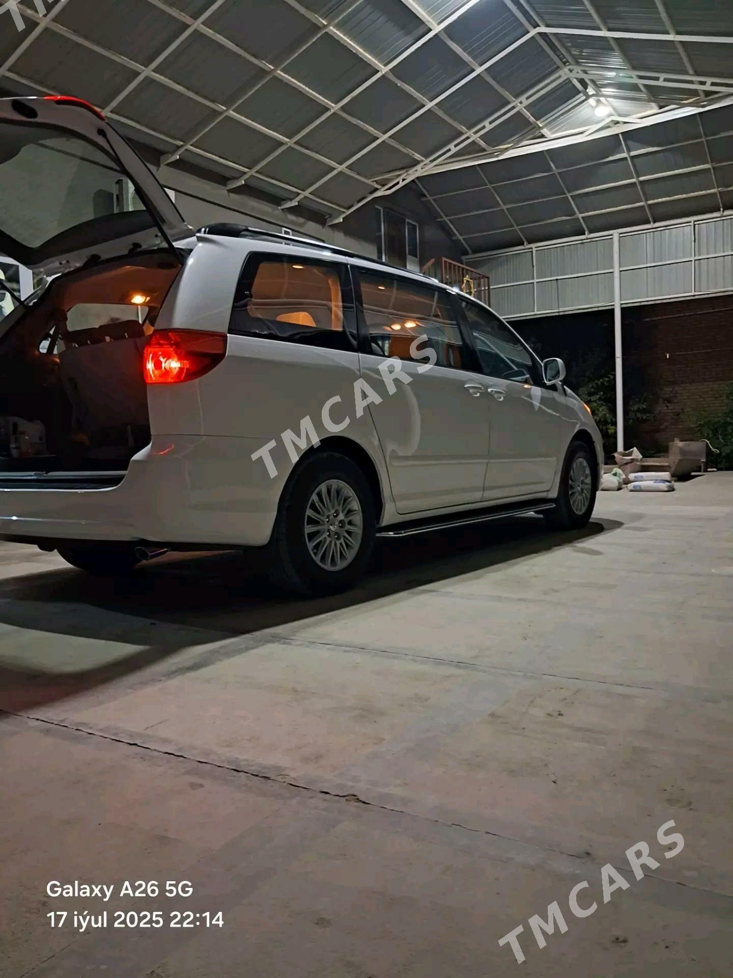 Toyota Sienna 2009 - 250 000 TMT - Wekilbazar - img 2
