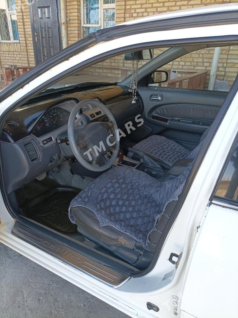 Nissan Cefiro 1999 - 38 000 TMT - Murgap - img 6