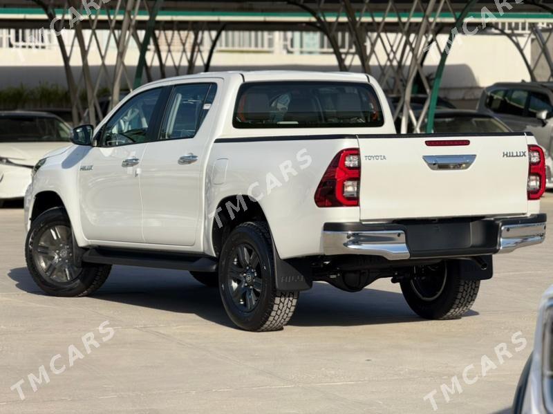 Toyota Hilux 2025 - 702 000 TMT - Ашхабад - img 4
