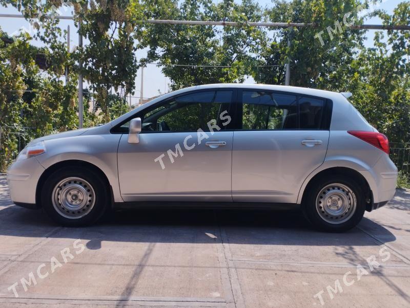 Nissan Versa 2011 - 120 000 TMT - Halaç - img 4